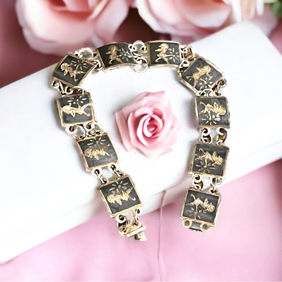 Vintage 1940s Sterling silver 925 SIAM Goddess link bracelet - Picture 1 of 6